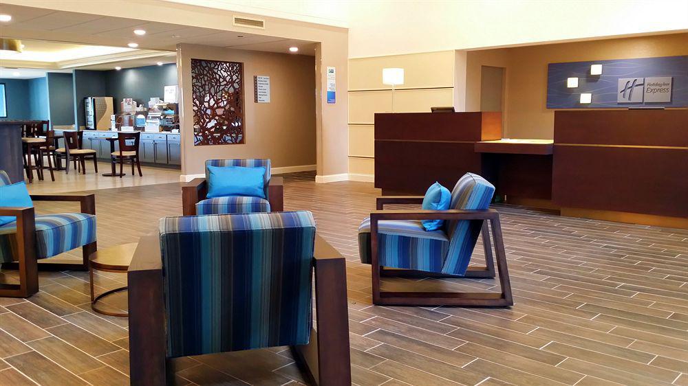 Holiday Inn Express Janesville-I-90 & Us Highway 14 By Ihg Zewnętrze zdjęcie