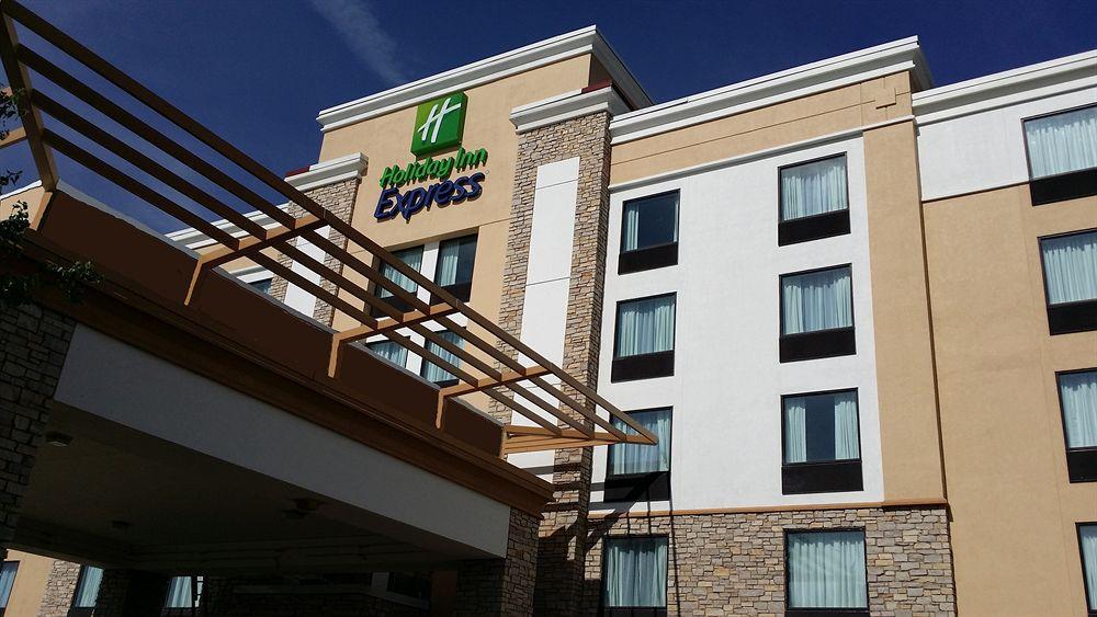 Holiday Inn Express Janesville-I-90 & Us Highway 14 By Ihg Zewnętrze zdjęcie