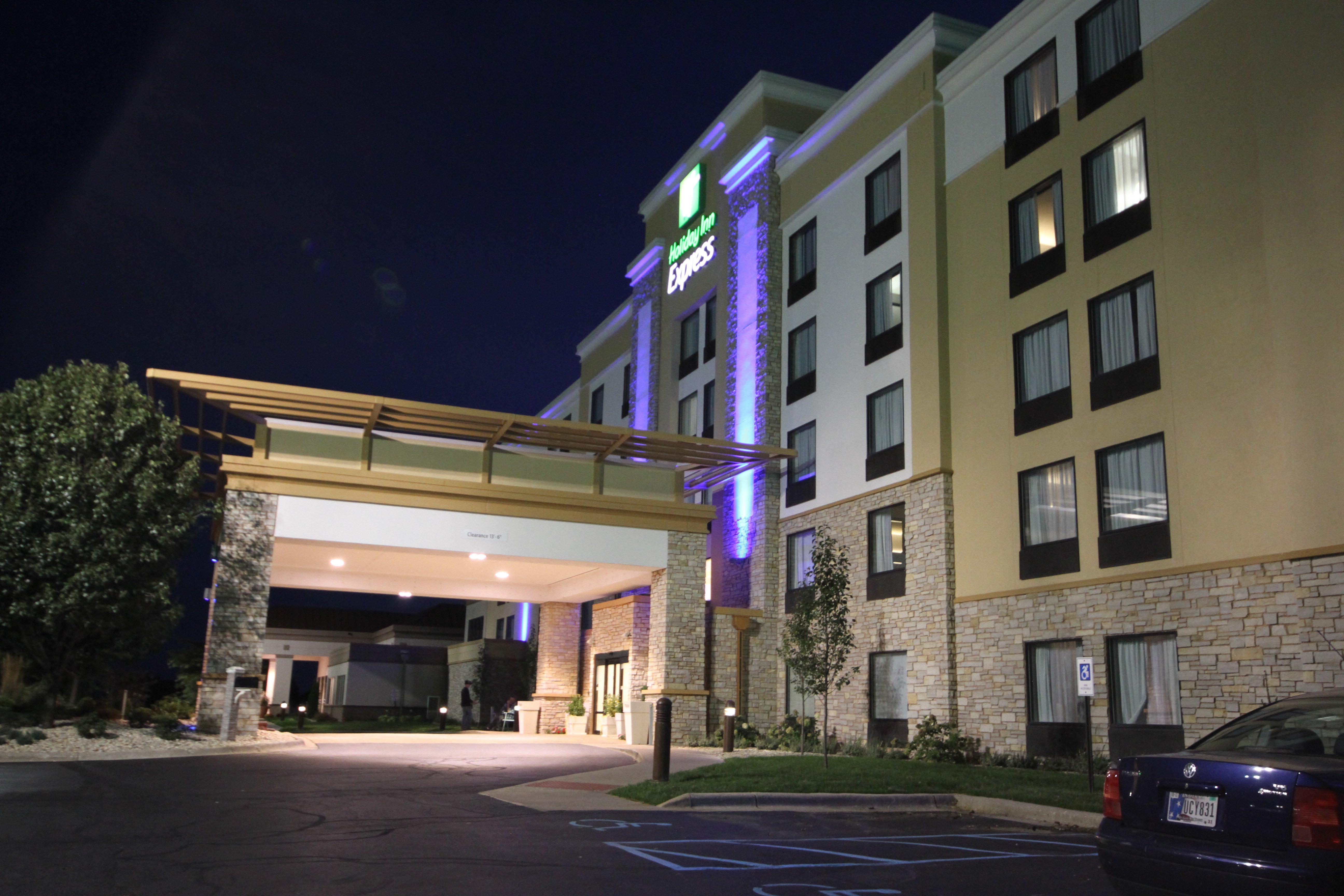Holiday Inn Express Janesville-I-90 & Us Highway 14 By Ihg Zewnętrze zdjęcie