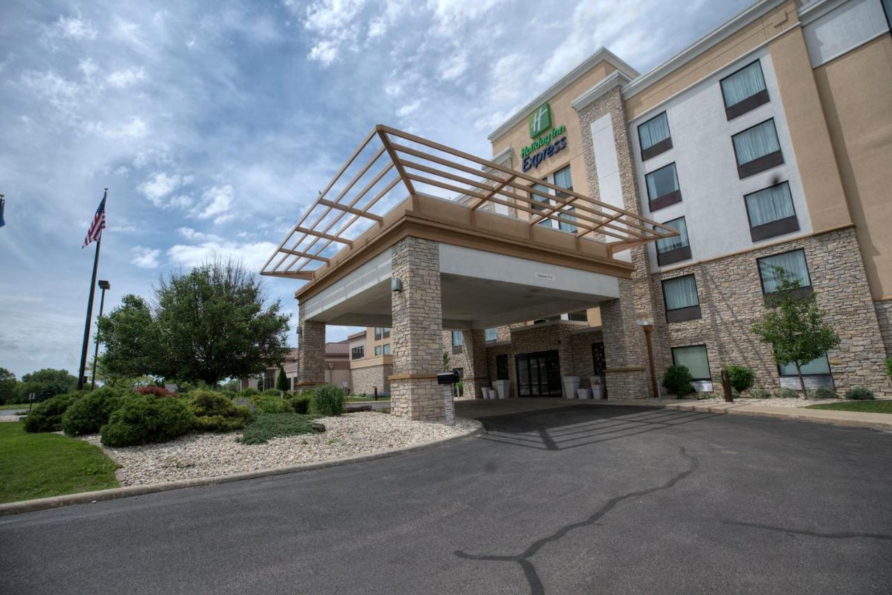 Holiday Inn Express Janesville-I-90 & Us Highway 14 By Ihg Zewnętrze zdjęcie
