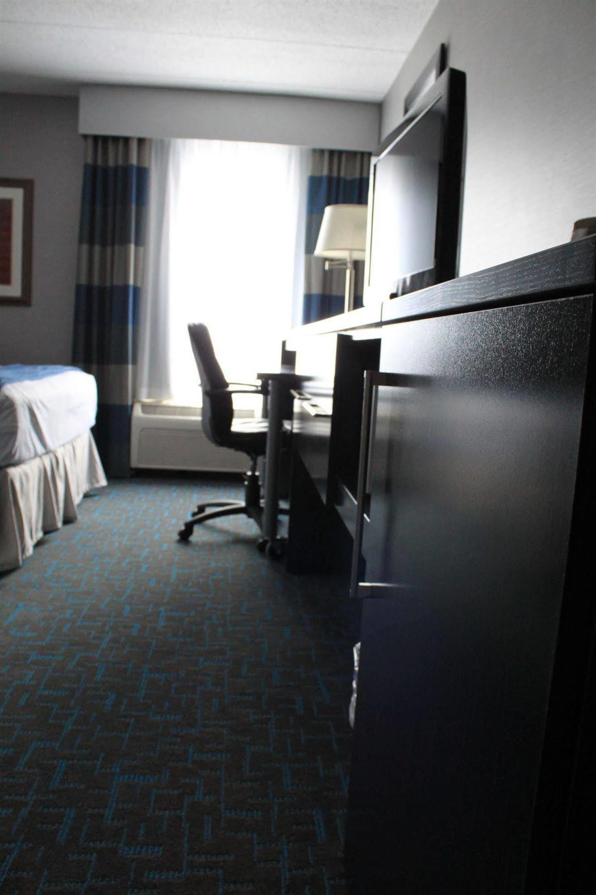 Holiday Inn Express Janesville-I-90 & Us Highway 14 By Ihg Zewnętrze zdjęcie